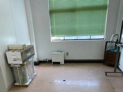 愛知県のオフィスの床材の交換