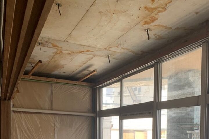 愛知県名古屋市のマンションの原状回復としての天井解体工事