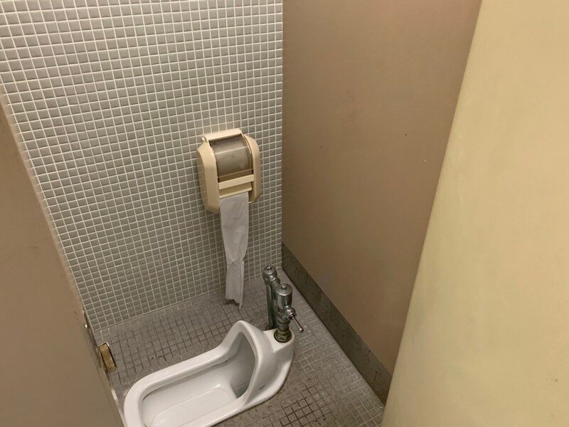 トイレの解体費用相場とは