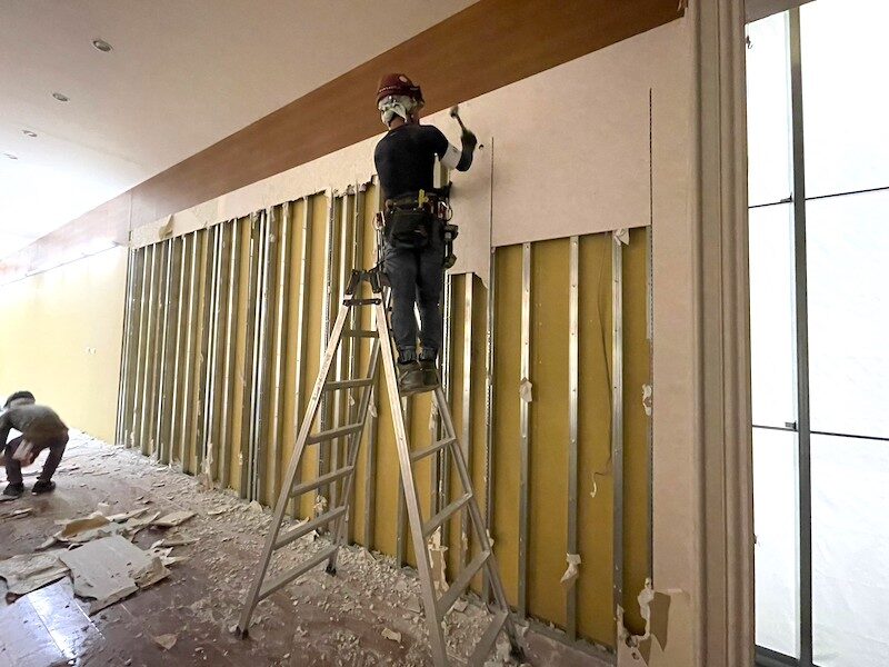 LGS工法の解体作業