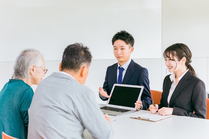 管理会社・大家に相談する