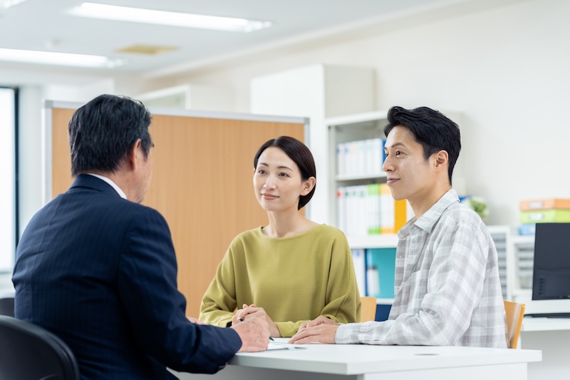 合意がいつまでも取れない場合は第三者を